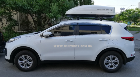 Автомобільний бокс Terra Drive 440 DS білий глянець на Kia Sportage IV