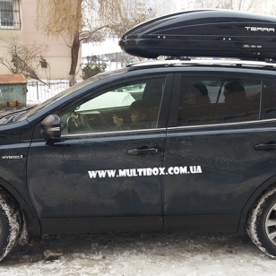Автомобільний бокс Terra Drive 440 DS чорний глянцевий на Toyota RAV 4