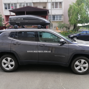 Автомобільний бокс Terra Drive 440 черний матовый на Jeep Compass