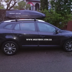 Автомобільний бокс Terra Drive 480 чорний на Renault Megane