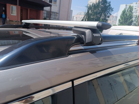 Багажник на рейлинги Thule WingBar Evo - фото 17