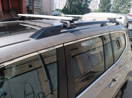 Багажник на рейлинги Thule WingBar Evo - фото 16