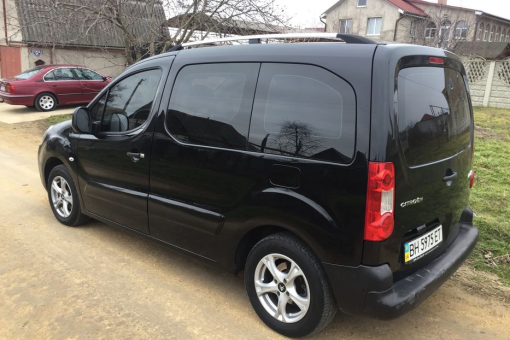 Рейлінги на дах Citroen Berlingo  (mkII) 2008-2018; Peugeot Partner (mkII) 2008-2018 (пластикові кінцевики) - сріблястий - фото 4