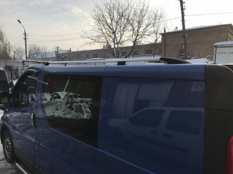 Рейлінги на дах Renault Trafic (mkII) 2001-2015 (пластикові кінцевики) - фото 9