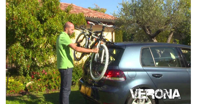 Крепление на задней двери автомобиля Peruzzo Verona Alu - фото 1