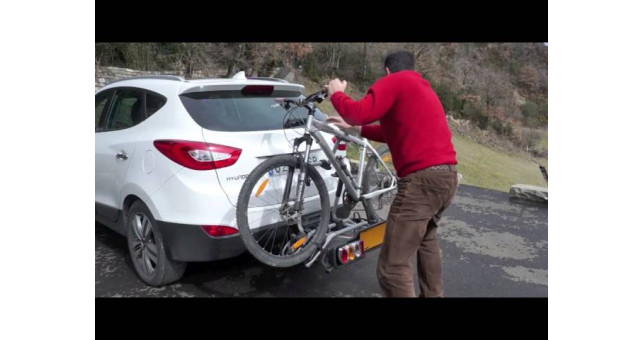 Велосипедное крепление на прицепное устройство Peruzzo Parma 3 - фото 1